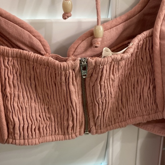 Brazilian cropped top with wrap bishop sleeves - Picture 6 of 11